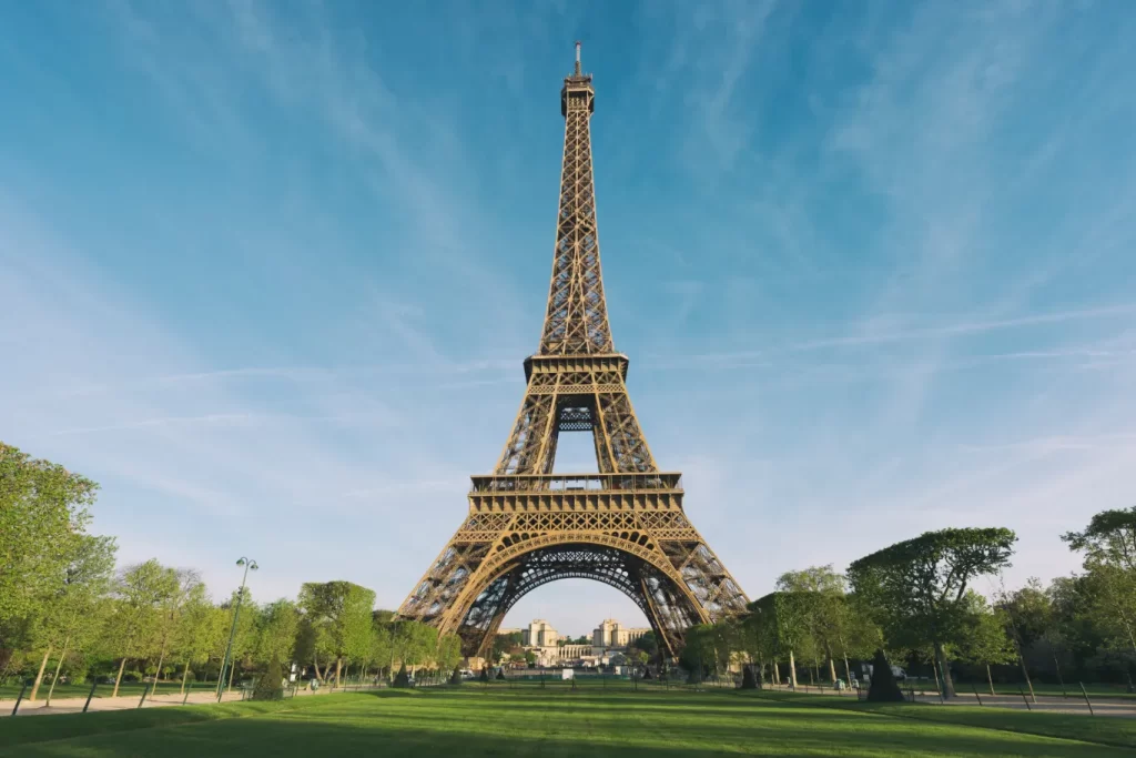 salida-sol-torre-eiffel-paris-francia (1)