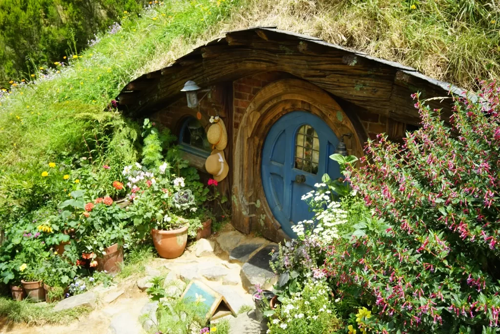 plano-general-pelicula-hobbiton-ambientada-matamata-nueva-zelanda
